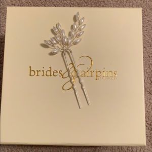 Bridal hair pin